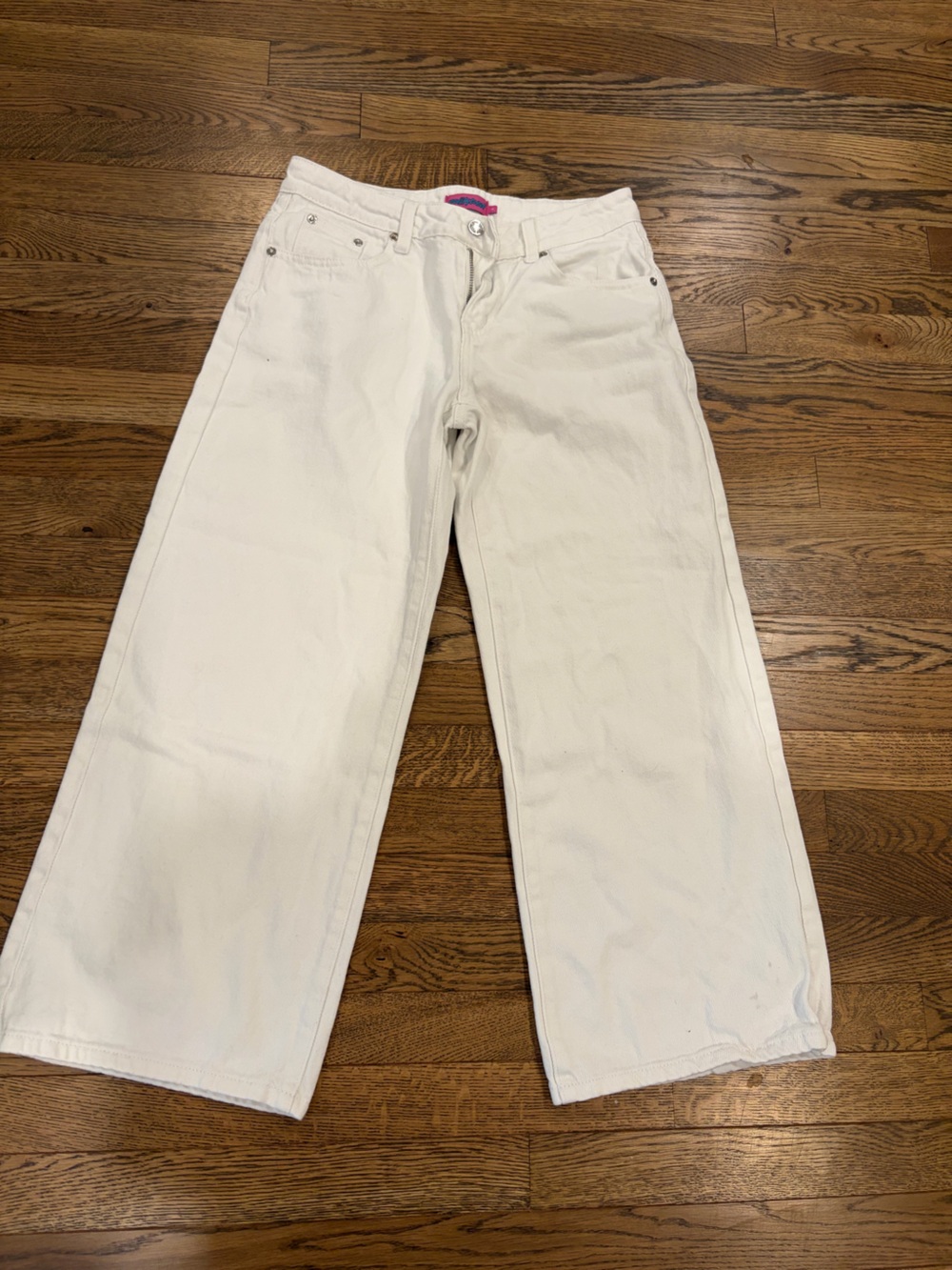 Women’s wide leg white jeans